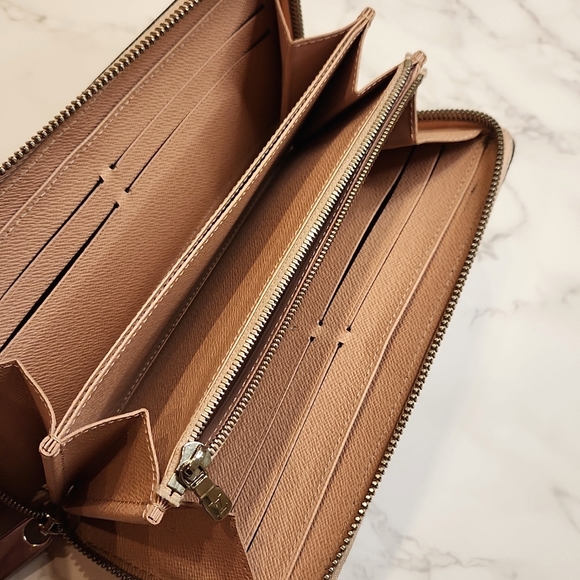 LOUIS VUITTON Pink Epi Leather Long Zippy Wallet - Picture 12 of 16